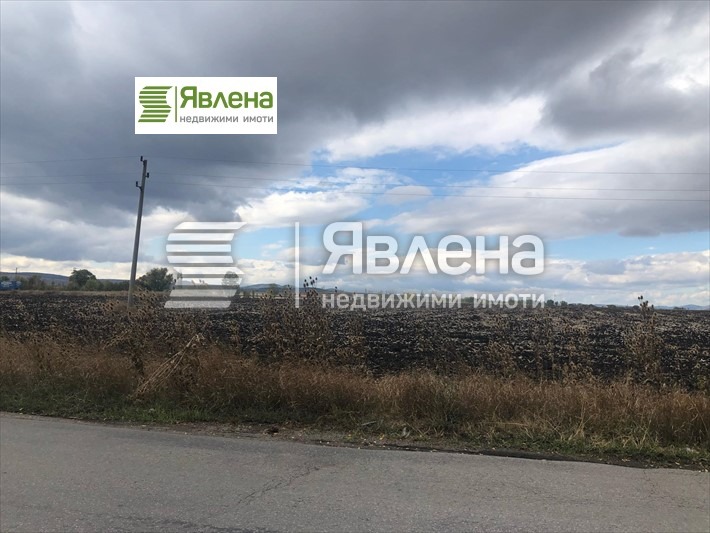 Te koop  Verhaallijn regio Sofia , Prolesja , 13000 m² | 31779998