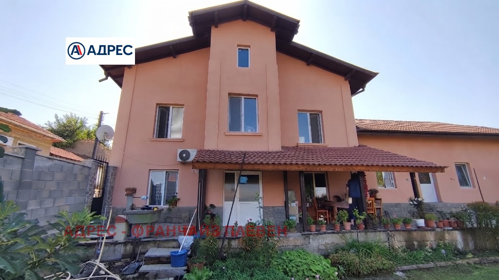 Продава КЪЩА, с. Садовец, област Плевен, снимка 2 - Къщи - 55925010