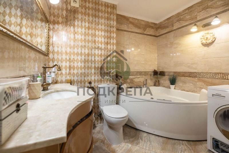 Na sprzedaż  3 sypialnie Plowdiw , Karszijaka , 155 mkw | 65107476 - obraz [14]