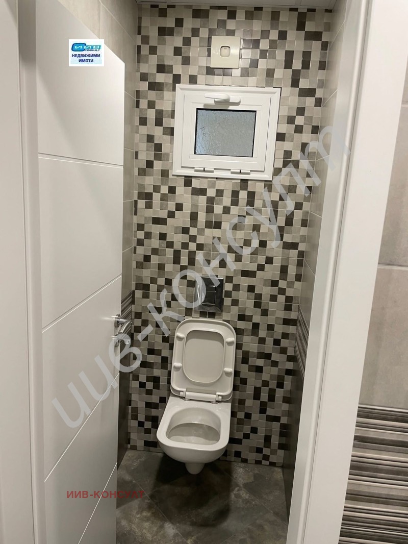 Продава ОФИС, гр. Велико Търново, Център, снимка 3 - Офиси - 53511602