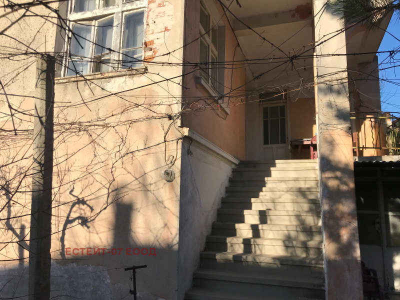 Продава  Къща, област Пловдив, с. Брестовица •  150 000 EUR • ID 98619972 — holmes.bg - [1] 