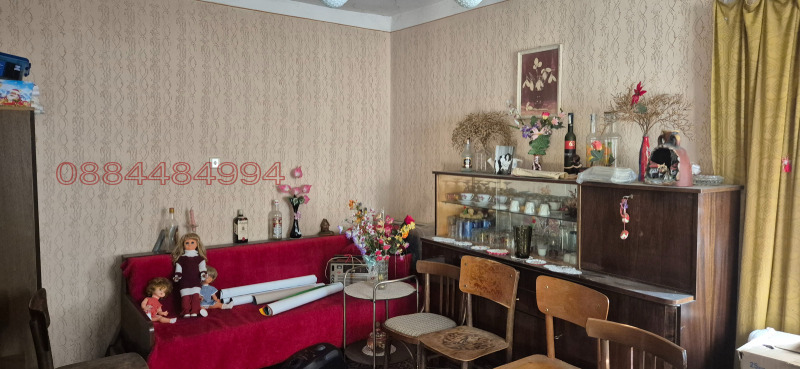 Продава КЪЩА, гр. Борово, област Русе, снимка 5 - Къщи - 53178709