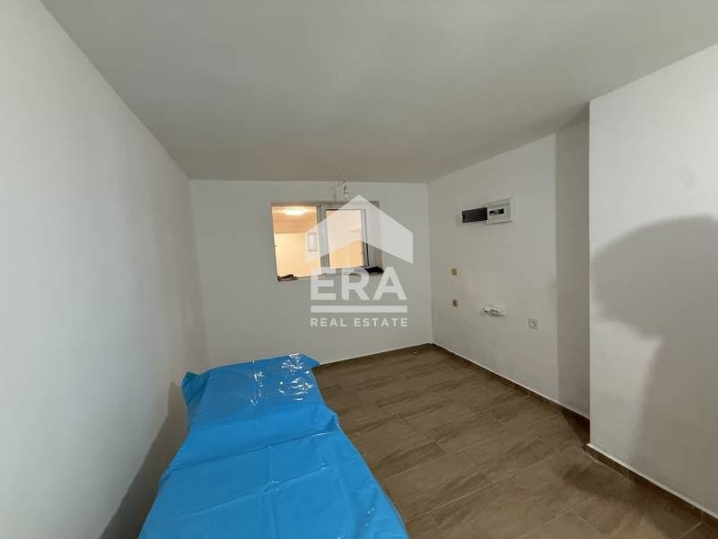 Продава МАГАЗИН, с. Кранево, област Добрич, снимка 11 - Магазини - 55373099