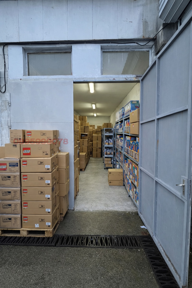Продава СКЛАД, гр. Пловдив, Гагарин, снимка 5 - Складове - 53360125