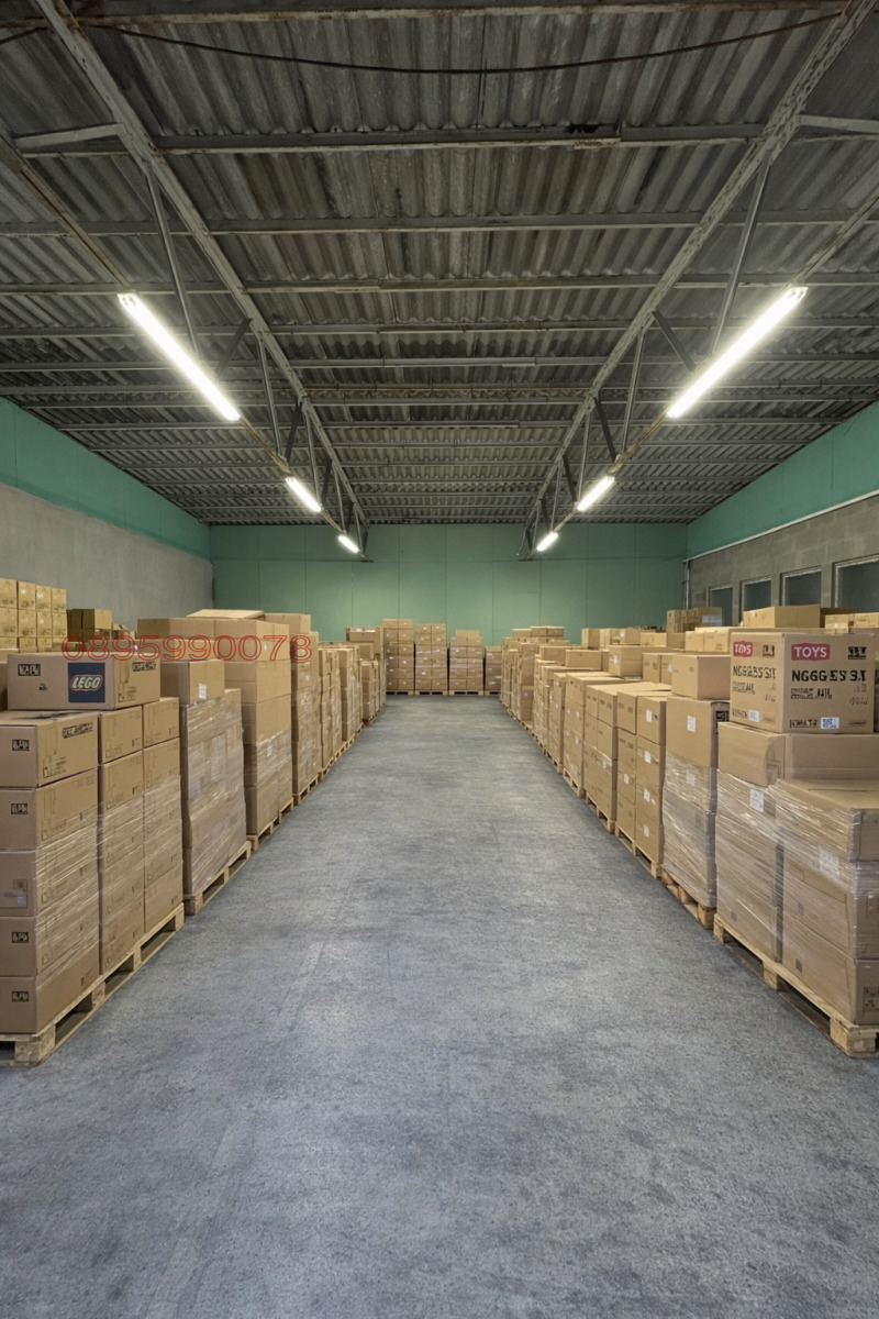 Продава СКЛАД, гр. Пловдив, Гагарин, снимка 2 - Складове - 53360125