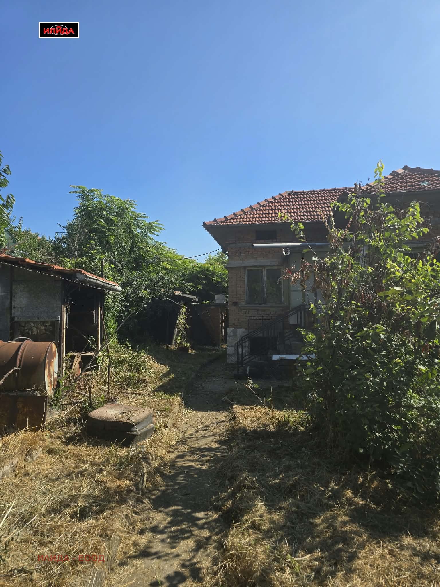 Продава КЪЩА, гр. Русе, Долапите