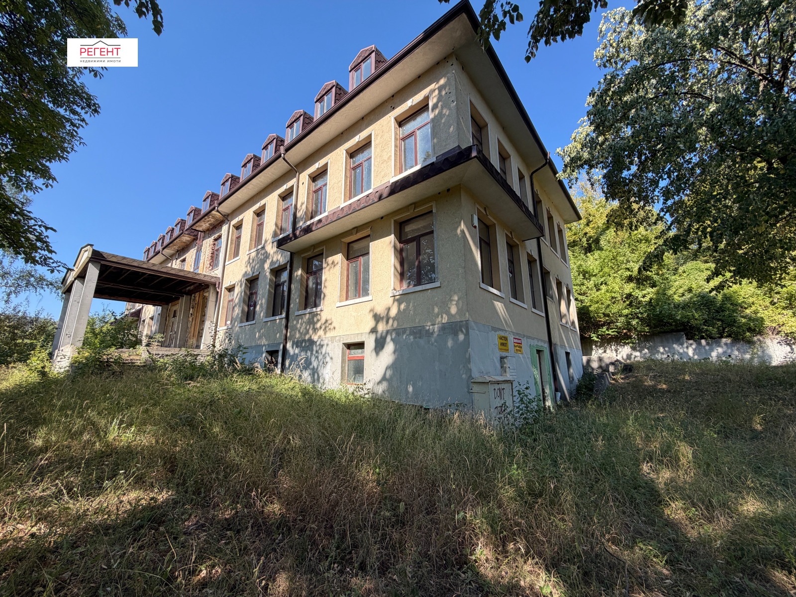 Продава ХОТЕЛ, гр. Габрово, Лисец, снимка 3 - Хотели - 39334456