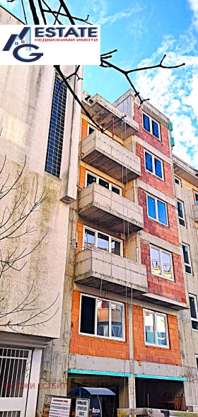 1 dormitorio Vazrazhdane, Burgas 1