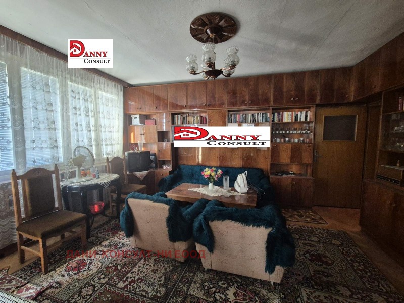 Продава 3-СТАЕН, гр. Велико Търново, Център, снимка 4 - Апартаменти - 52376745