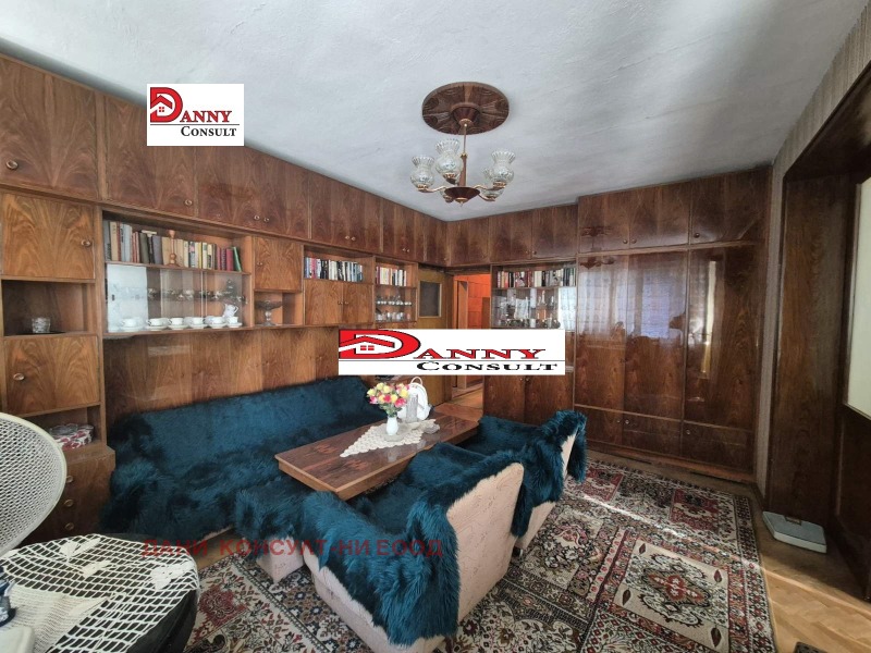 Продава 3-СТАЕН, гр. Велико Търново, Център, снимка 5 - Апартаменти - 52376745