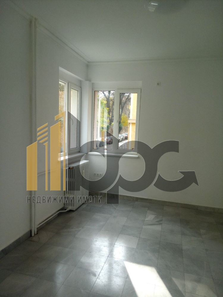 Продава 3-СТАЕН, гр. София, Център, снимка 12 - Апартаменти - 52390616