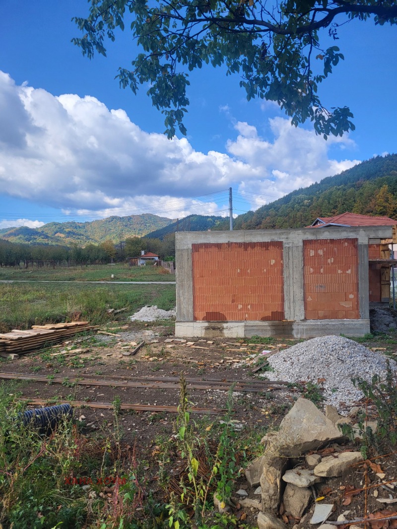 Na prodej  Dům oblast Loveč , Beli Osam , 180 m2 | 27161178 - obraz [4]