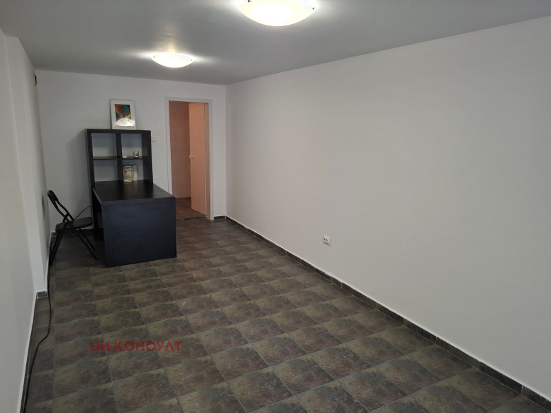 Продава МАГАЗИН, гр. София, Медицинска академия, снимка 4 - Магазини - 52358657