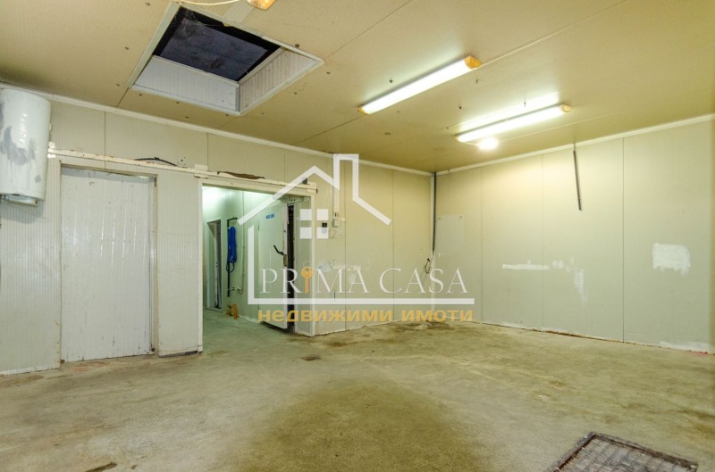 In vendita  Edificio industriale Plovdiv , Industrialna zona - Iug , 532 mq | 74126947 - Immagine [3]