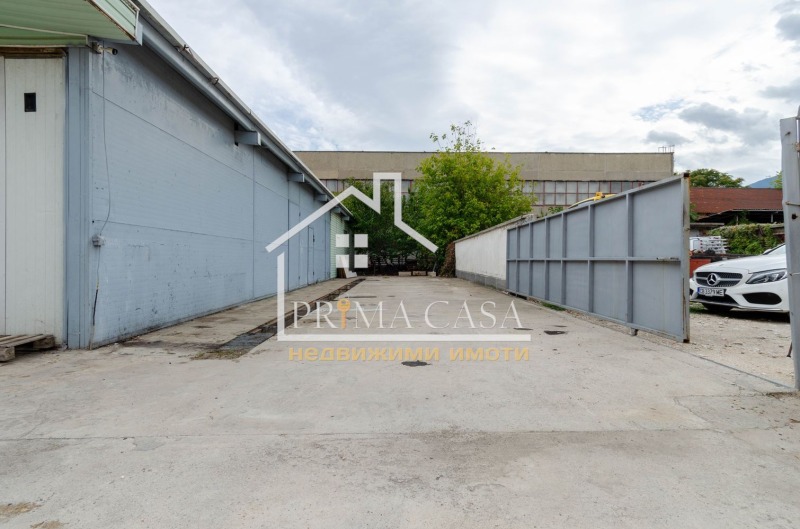 In vendita  Edificio industriale Plovdiv , Industrialna zona - Iug , 532 mq | 74126947 - Immagine [5]