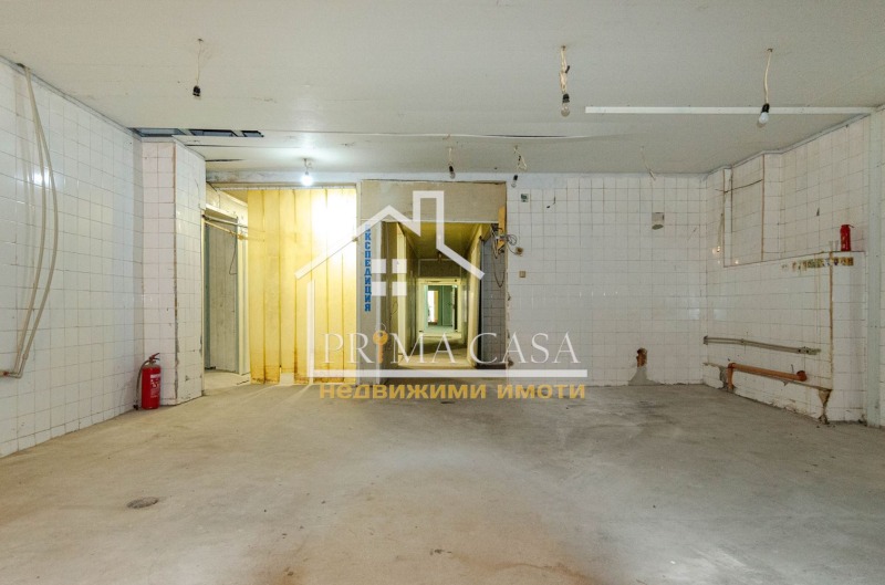 In vendita  Edificio industriale Plovdiv , Industrialna zona - Iug , 532 mq | 74126947 - Immagine [16]