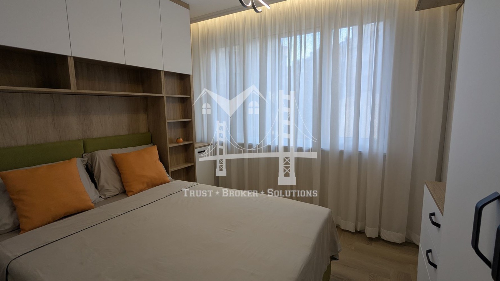 Продава 3-СТАЕН, гр. София, Докторски паметник, снимка 10 - Апартаменти - 53708405