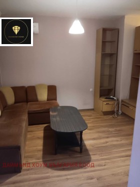 1 спаваћа соба Кјучук Париж, Пловдив