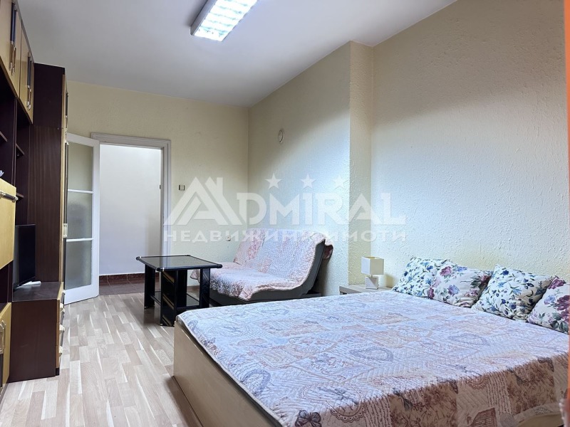 Продава 2-СТАЕН, гр. Бургас, Център, снимка 2 - Апартаменти - 53390705