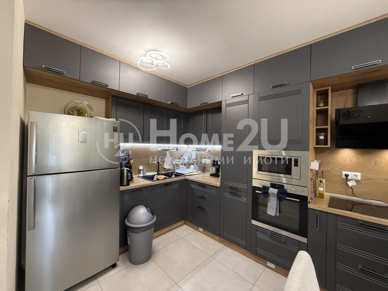 Продава 3-СТАЕН, гр. Варна, Бриз, снимка 2 - Апартаменти - 53006318