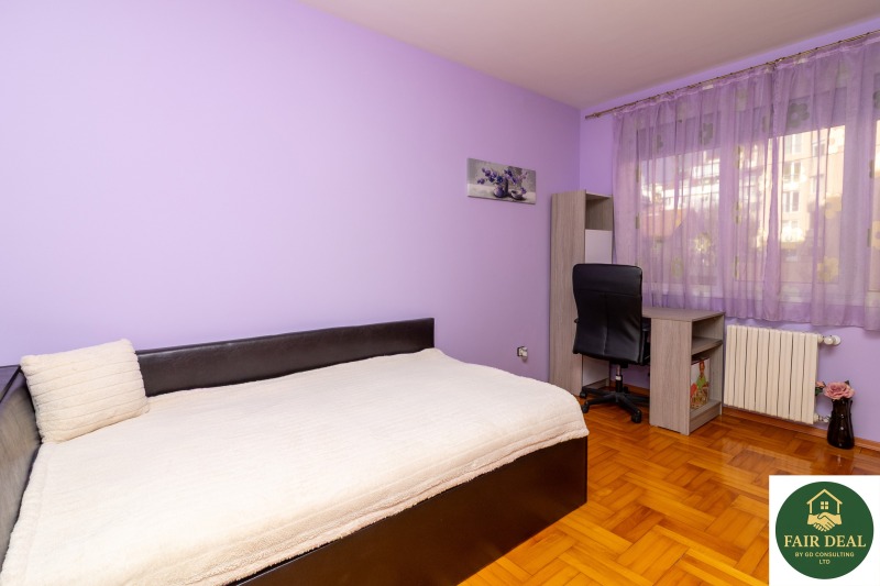 Продава 4-СТАЕН, гр. София, Белите брези, снимка 7 - Апартаменти - 52509475