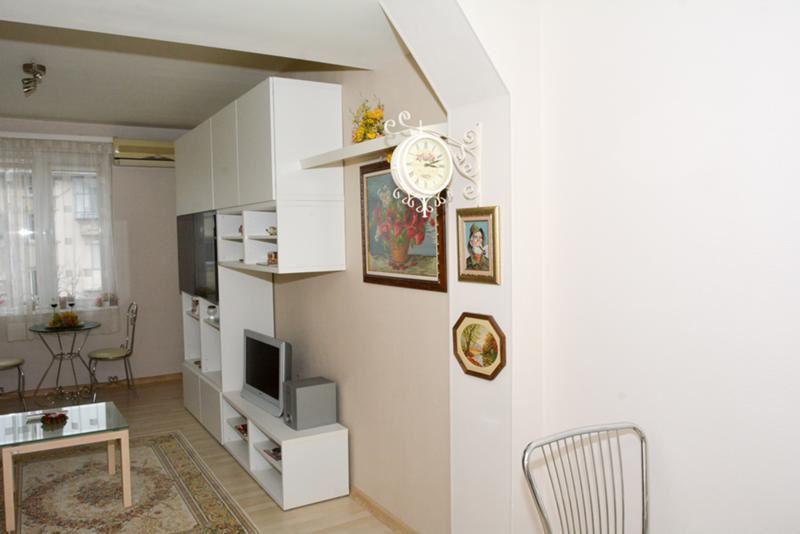 Продава  Етаж от къща град Варна , ВИНС-Червен площад , 147 кв.м | 94650155 - изображение [2]