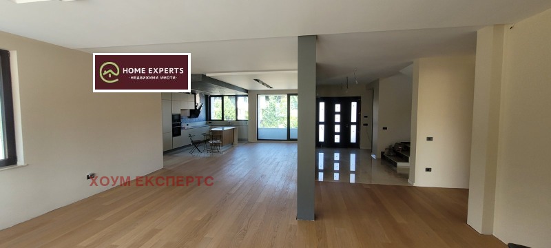 Till salu  Hus Sofia , m-t Kambanite , 576 kvm | 53536930 - bild [5]