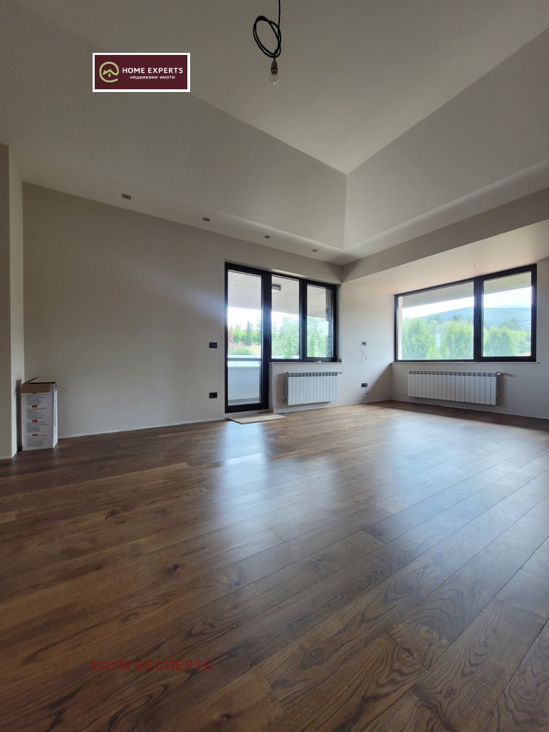 Till salu  Hus Sofia , m-t Kambanite , 576 kvm | 53536930 - bild [7]