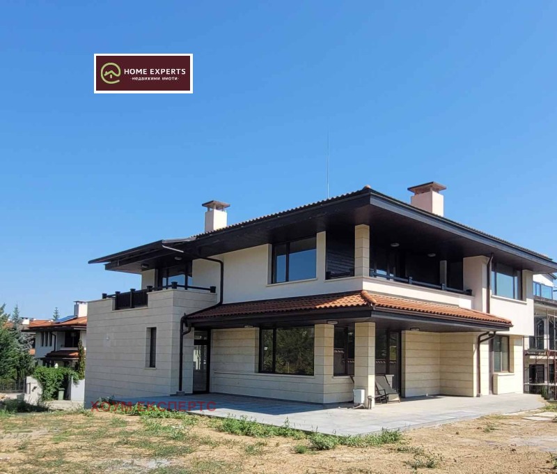 Till salu  Hus Sofia , m-t Kambanite , 576 kvm | 53536930 - bild [3]