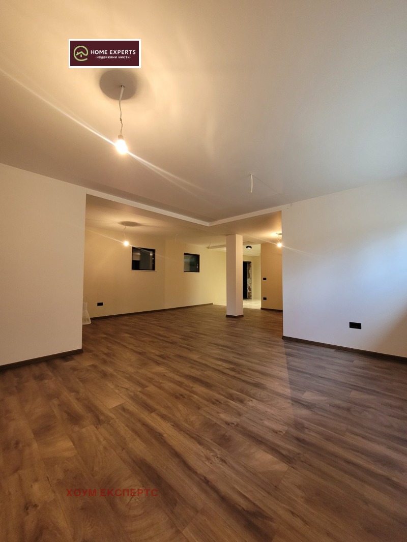 Till salu  Hus Sofia , m-t Kambanite , 576 kvm | 53536930 - bild [14]