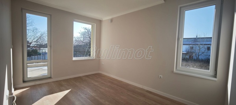 Продава КЪЩА, гр. Варна, м-т Горна Трака, снимка 10 - Къщи - 53172236