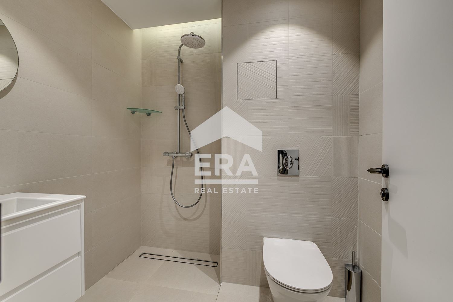 Продава 1-СТАЕН, гр. София, Център, снимка 5 - Апартаменти - 56018897