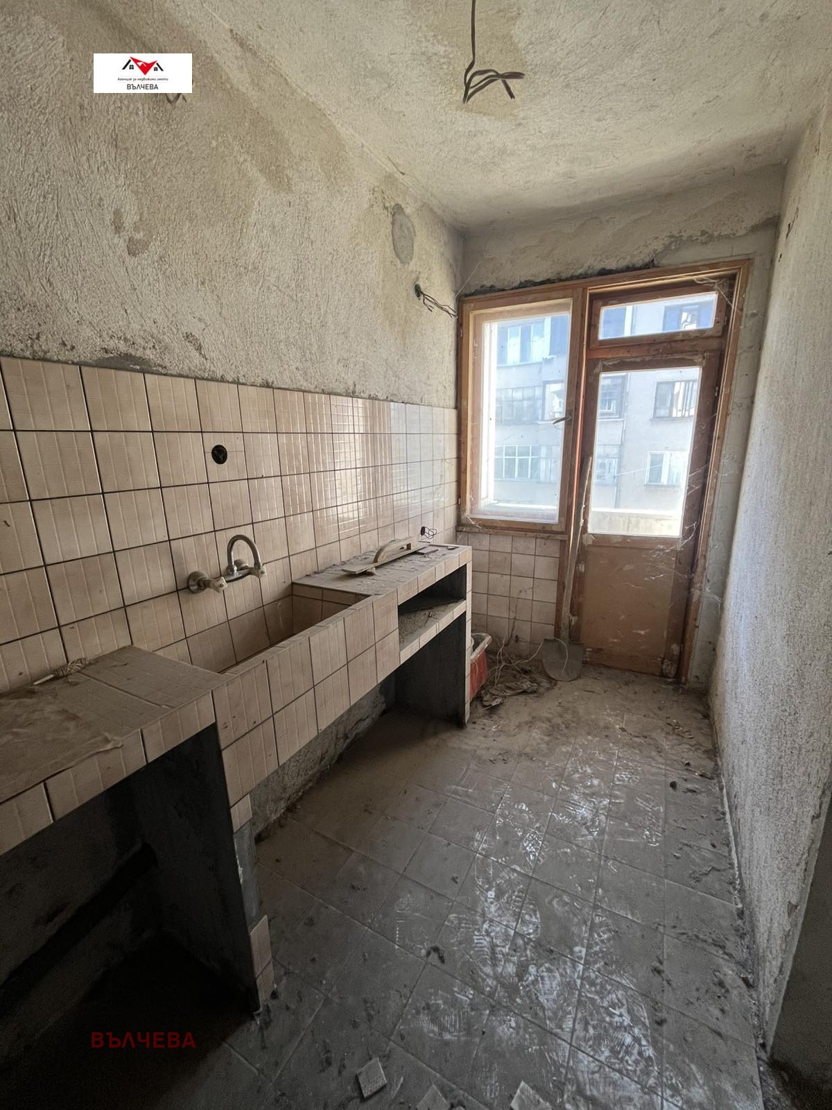 Продава МНОГОСТАЕН, гр. Хисаря, област Пловдив, снимка 5 - Апартаменти - 53828846