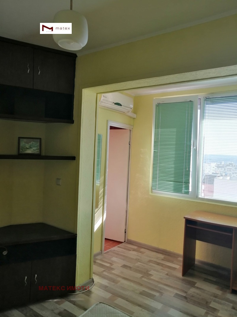 De vânzare  Studio Varna , Vâzrajdane 1 , 48 mp | 50739460 - imagine [8]