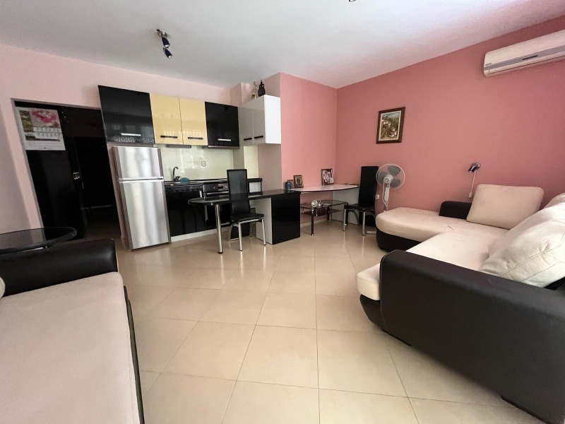 Продава  1-стаен, област Бургас, гр. Поморие • 71 000 EUR • ID 13618706 — holmes.bg - [1] 