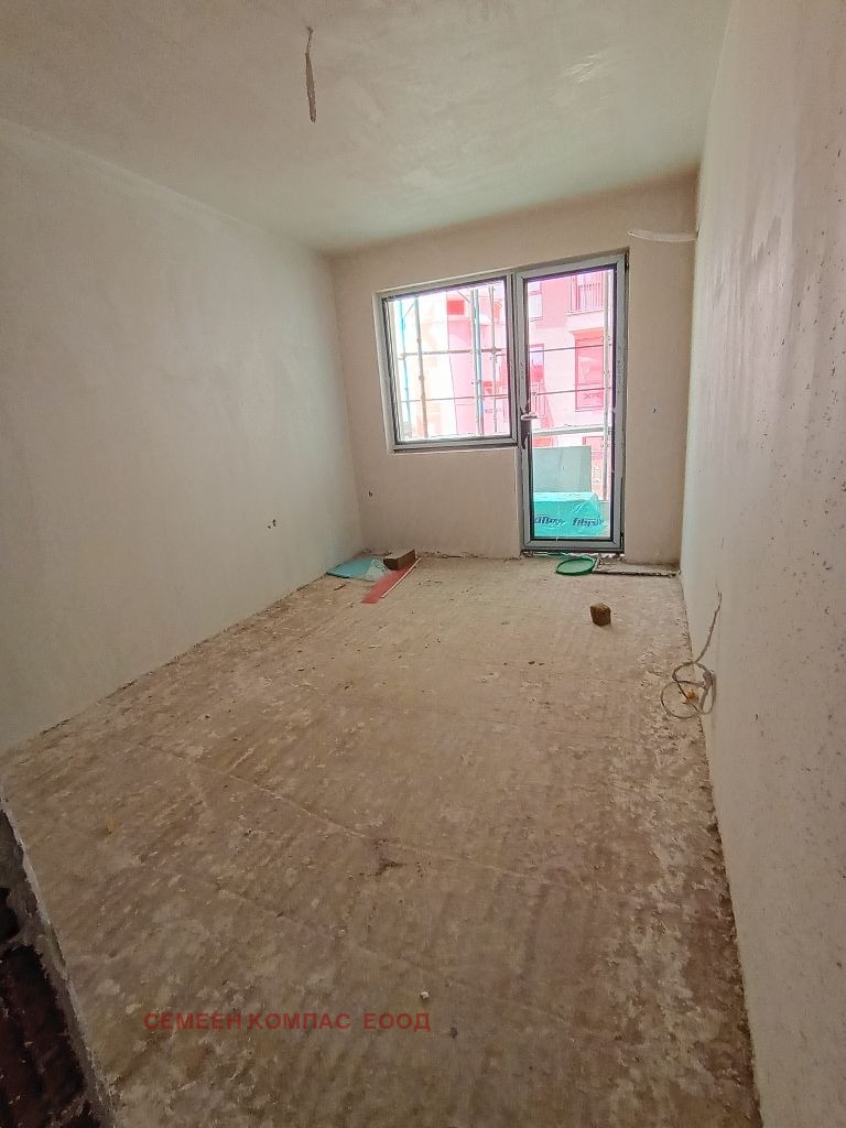 Satılık  1 yatak odası Plovdiv , Yujen , 65 metrekare | 45637317 - görüntü [4]