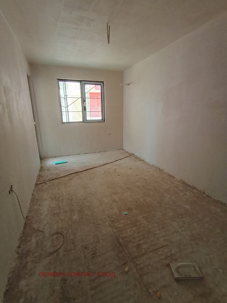 Satılık  1 yatak odası Plovdiv , Yujen , 65 metrekare | 45637317 - görüntü [3]