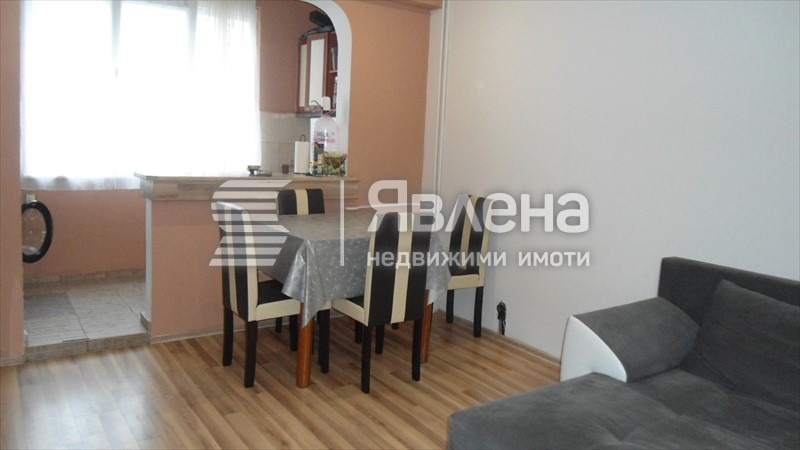 In vendita  2 camere da letto Pernik , Iztok , 68 mq | 87336505 - Immagine [4]