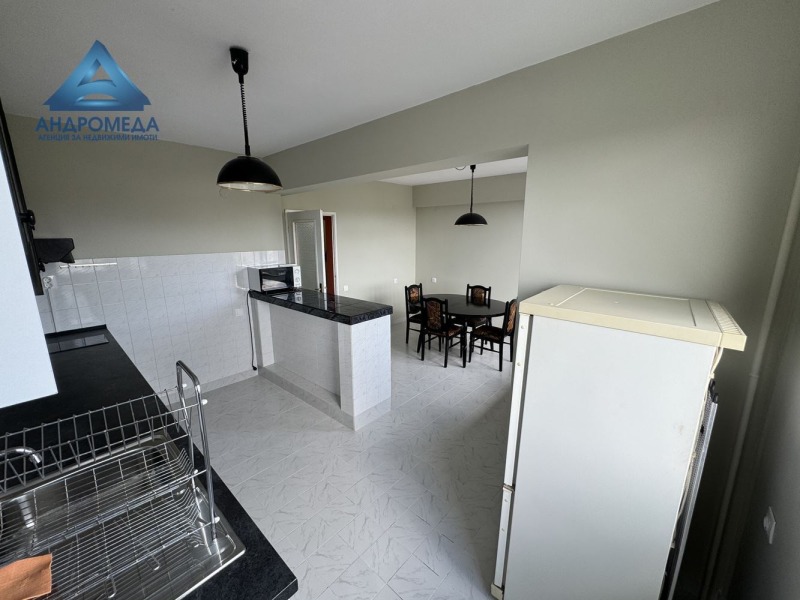 Te koop  2 slaapkamers Pleven , 9-ti kvartal , 130 m² | 31032488 - afbeelding [4]