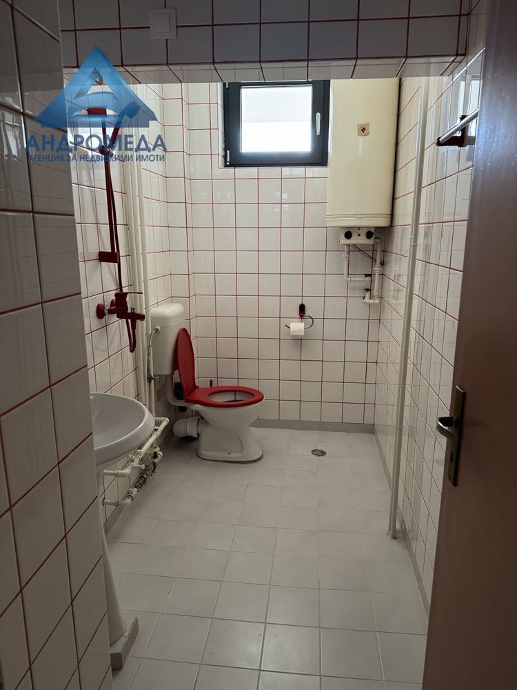 Te koop  2 slaapkamers Pleven , 9-ti kvartal , 130 m² | 31032488 - afbeelding [17]