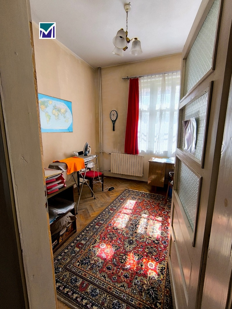 Te koop  Huis Vratsa , Tsentar , 335 m² | 75144082 - afbeelding [9]