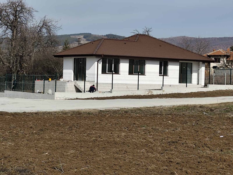 Til salgs  Hus Sofia , Bistritsa , 137 kvm | 93945875 - bilde [3]