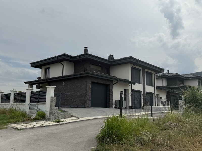 Te koop  Huis regio Plovdiv , Markovo , 190 m² | 26887680 - afbeelding [3]