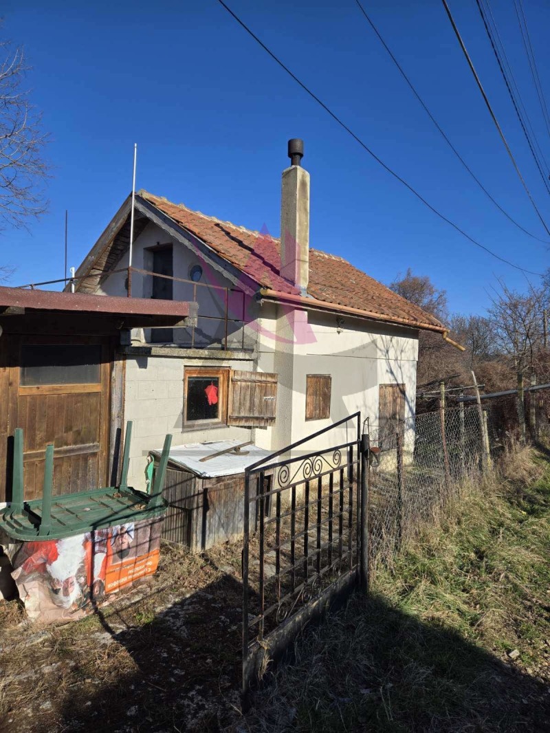 Продава ПАРЦЕЛ в град Варна, м-т Боровец - север - 1085 кв.м / 139 980 € » 273 777.08 лв., АДМИРАЛ РИЪЛ ЕСТЕЙТ ЕООД