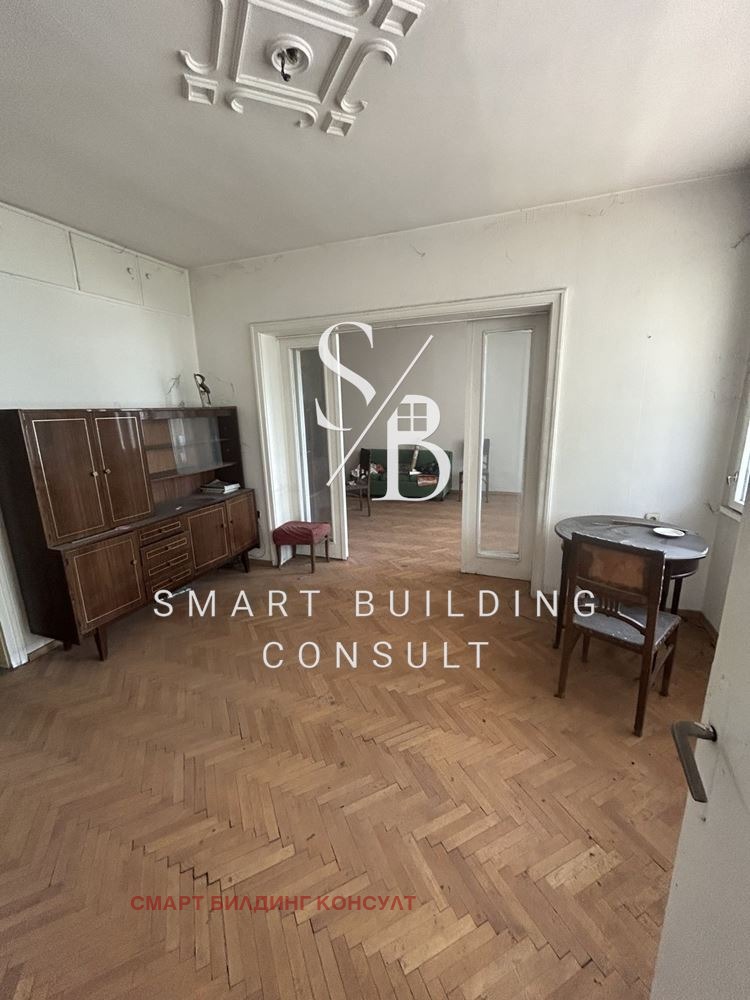 De vânzare  3 dormitoare Plovdiv , Țentâr , 112 mp | 84555369
