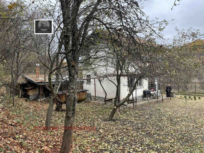 Продава КЪЩА, гр. Дупница, област Кюстендил, снимка 14 - Къщи - 42722149