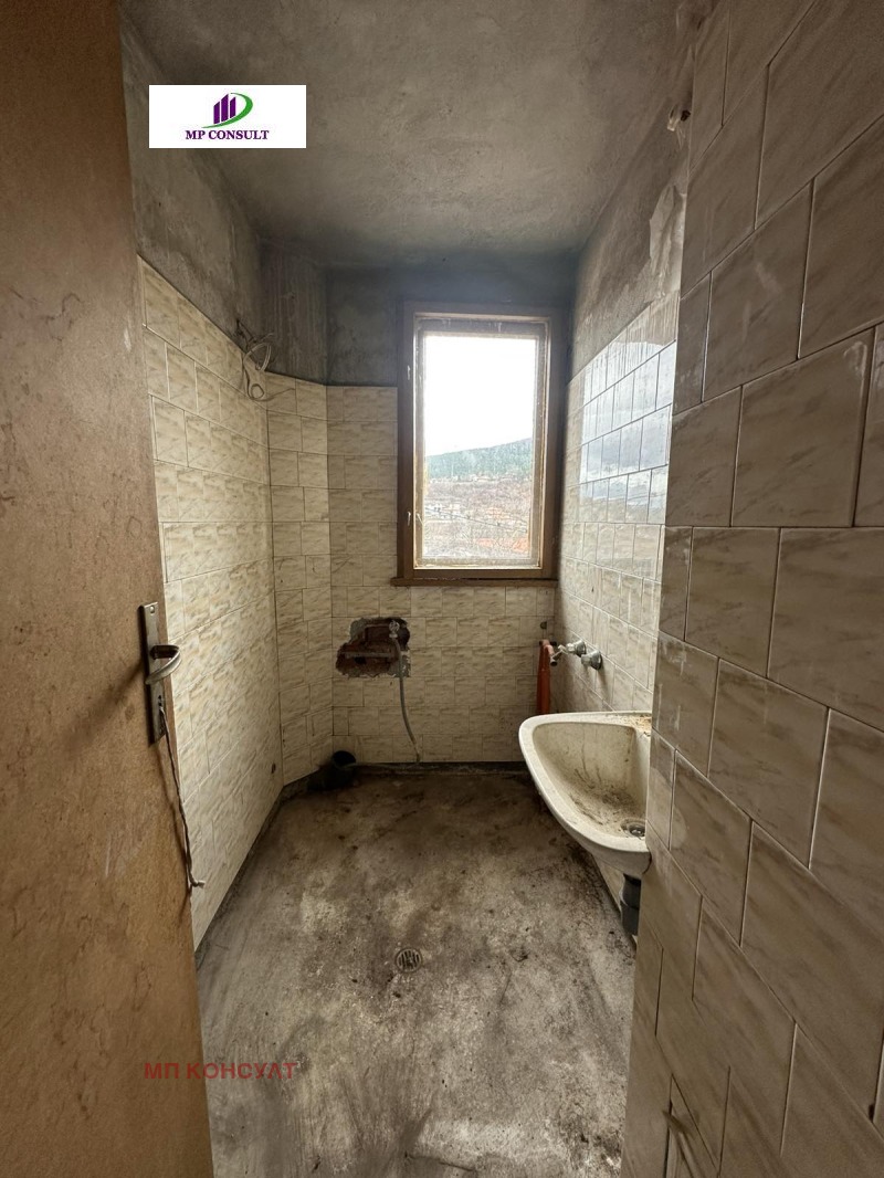 Продава КЪЩА, с. Рударци, област Перник, снимка 11 - Къщи - 52562772