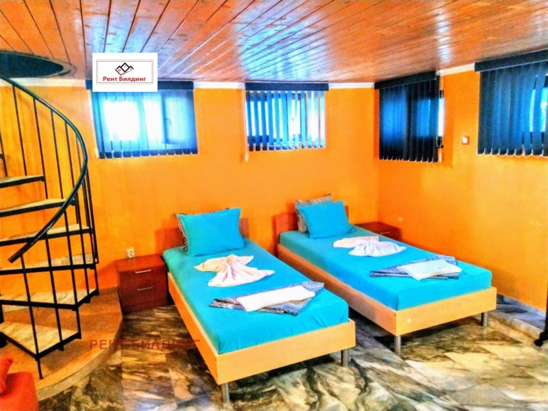 Продава КЪЩА, гр. Черноморец, област Бургас, снимка 12 - Къщи - 53121808