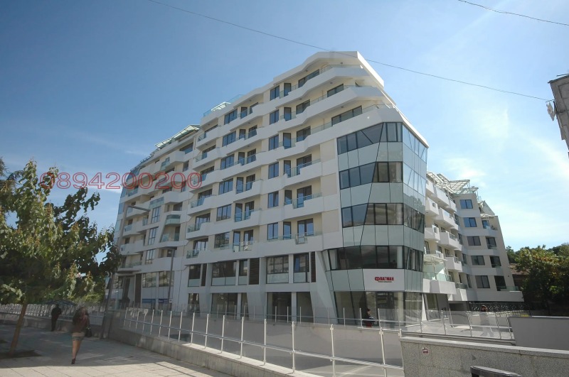 Продава МАГАЗИН, гр. Бургас, Център, снимка 2 - Магазини - 53041635