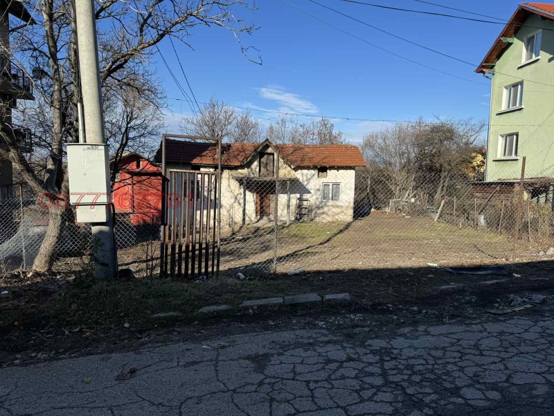 Eladó  Cselekmény Sofia , Filipovci , 814 négyzetméter | 85904168